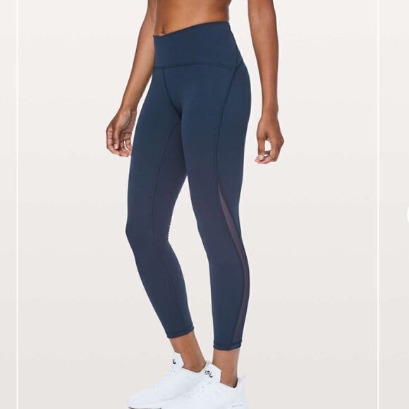 Lululemon “ Train time” leggings - Picture 9 of 9
